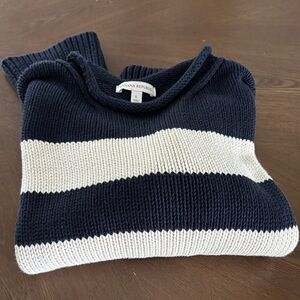 Banana Republic Dark Blue and Cream Striped Knit